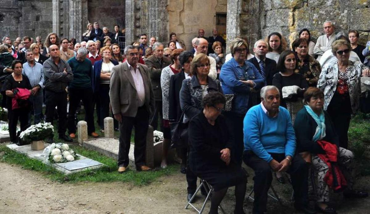 Santa Mariña confirma su estatus de imán para los interesados en el "necroturismo"