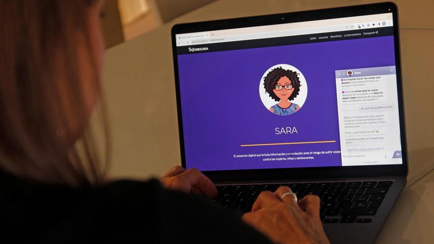 Imagen de archivo de una asistente digital virtual ('chatbot') creada por una empresa tecnológica española para ayudar a las mujeres, niñas y adolescentes víctimas de la violencia machista en media docena de países del Caribe. EFE/Pep Morell
