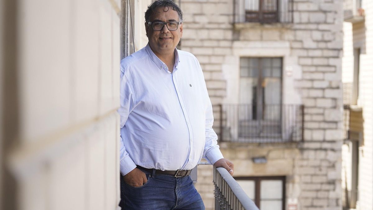 Maurici Jiménez, entrevistat a la seu gironina del Col·legi de Periodistes de Catalunya