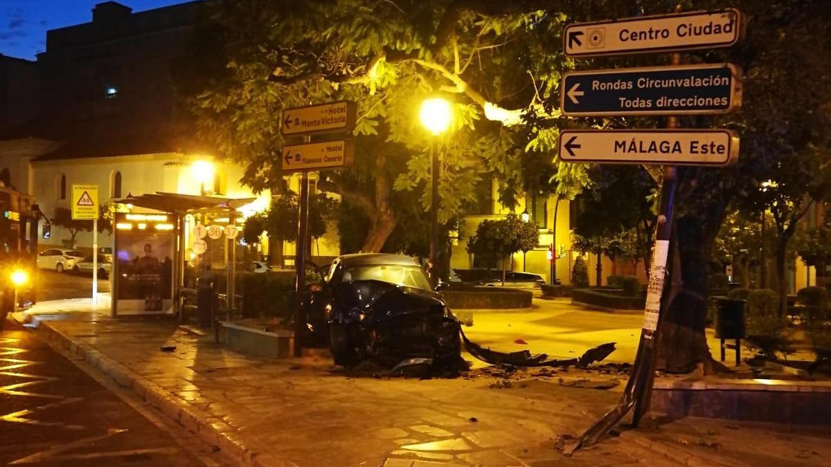 El accidente se produjo en la plaza de la Victoria.