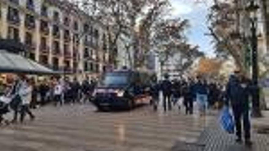 Barcelona mantindrà el blindatge antiterrorista fins després de Reis
