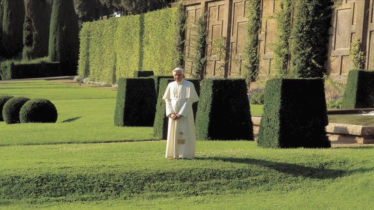 Benedicto XVI, el anterior Papa, durante su retiro en Castelgandolfo, el 8 de noviembre del 2006.