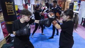 El ‘boom’ de la boxa triomfa entre els adolescents
