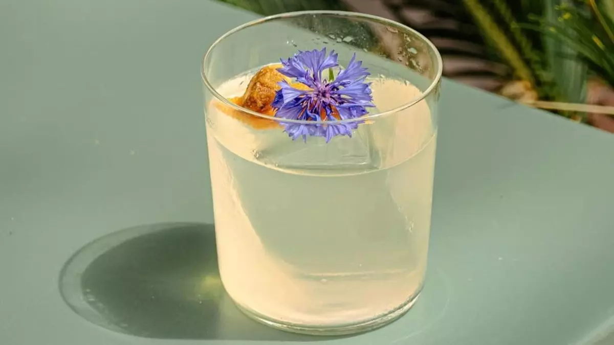 Ruta por el barrio con las mejores coctelerías de Barcelona