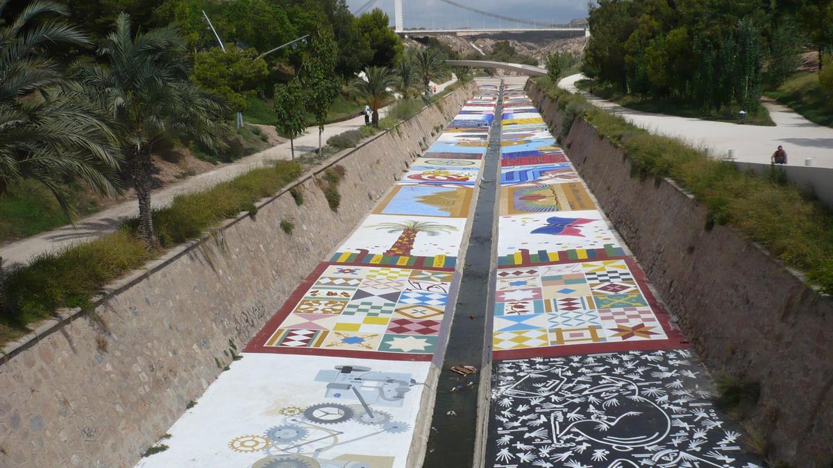 Una imagen del cauce del Vinalopó, a la altura del barrio de Carrús, en Elche