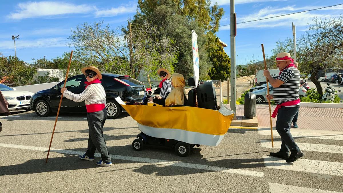La rúa de Carnaval de Puig d'en Valls, en imágenes