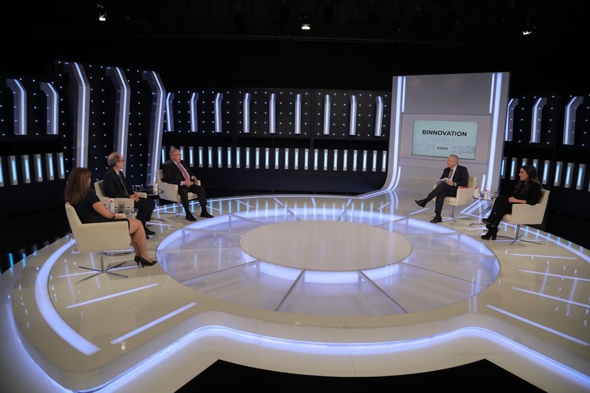 Conciliació, corresponsabilitat i horari de funcionària Conciliació, corresponsabilitat i horari de funcionària