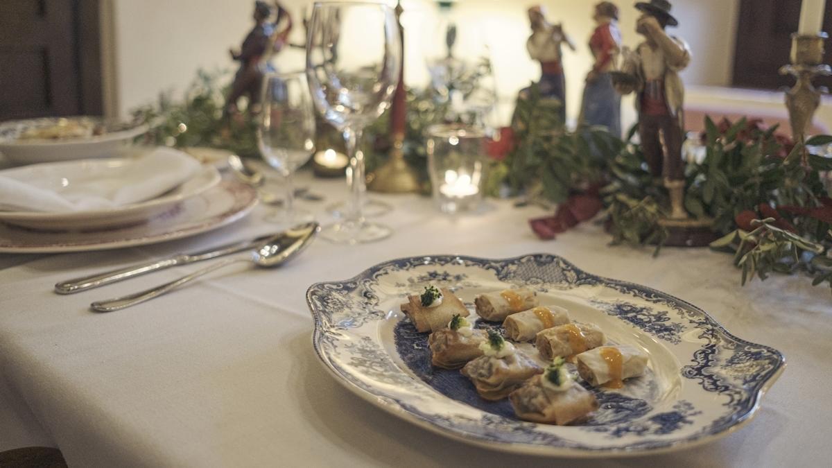 Buena gastronomía y ambiente navideño en Bodegas Campos.