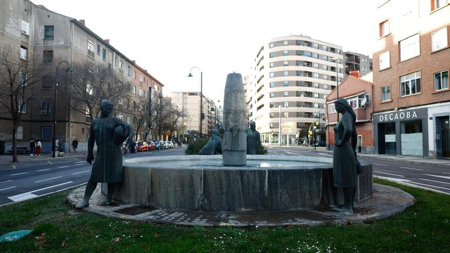 &#039;Las aguadoras&#039;: la icónica escultura del barrio de Las Fuentes