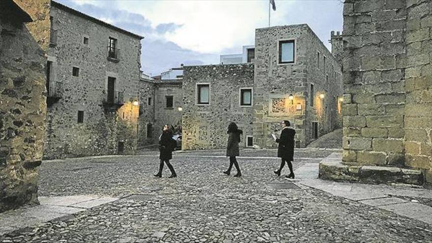 Juego de Tronos prepara su mudanza a la Ciudad Monumental cacereña