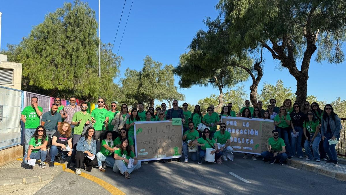 Protestas de docentes en la Vega Baja