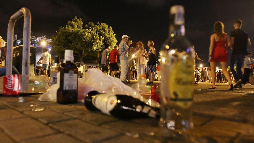 Algunas de las actividades preventivas del colectivo se han centrado en los botellones.