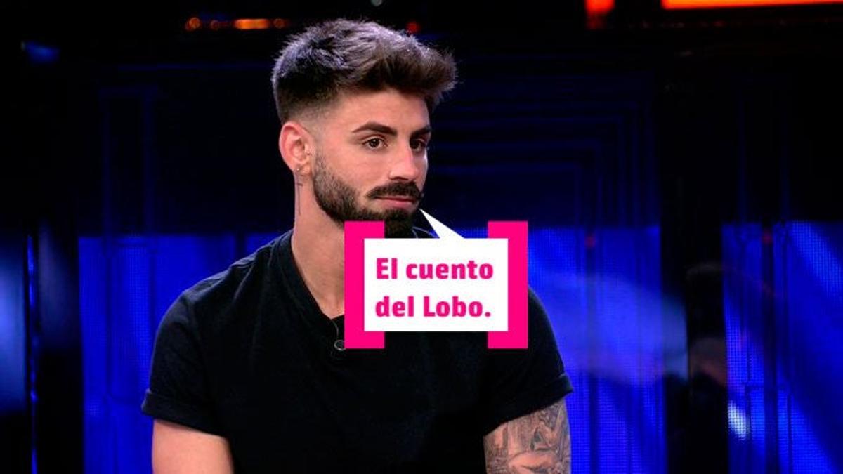 Isaac Lobo en un plató de Telecinco