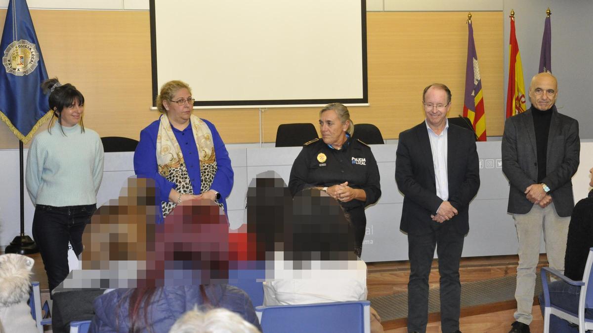Entrega de diplomas del 30 curso de autoprotección a mujeres contra la violencia de género.