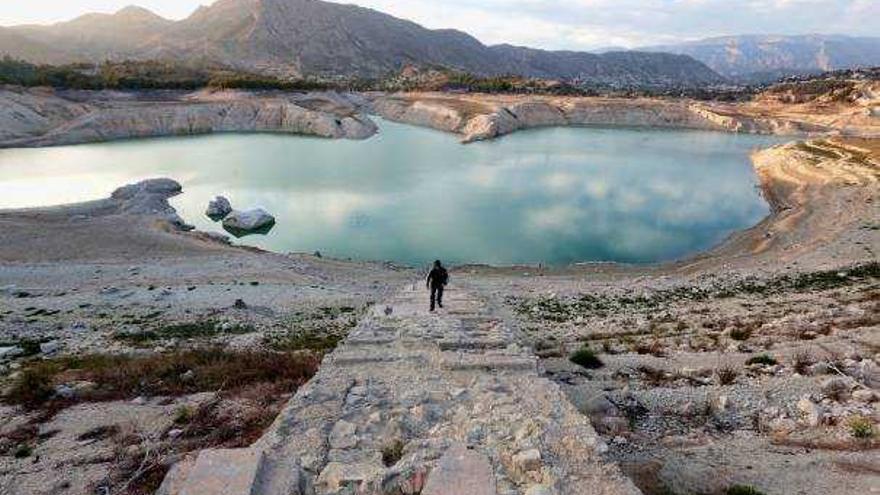 La comarca compra agua al Taibilla para asegurar el suministro