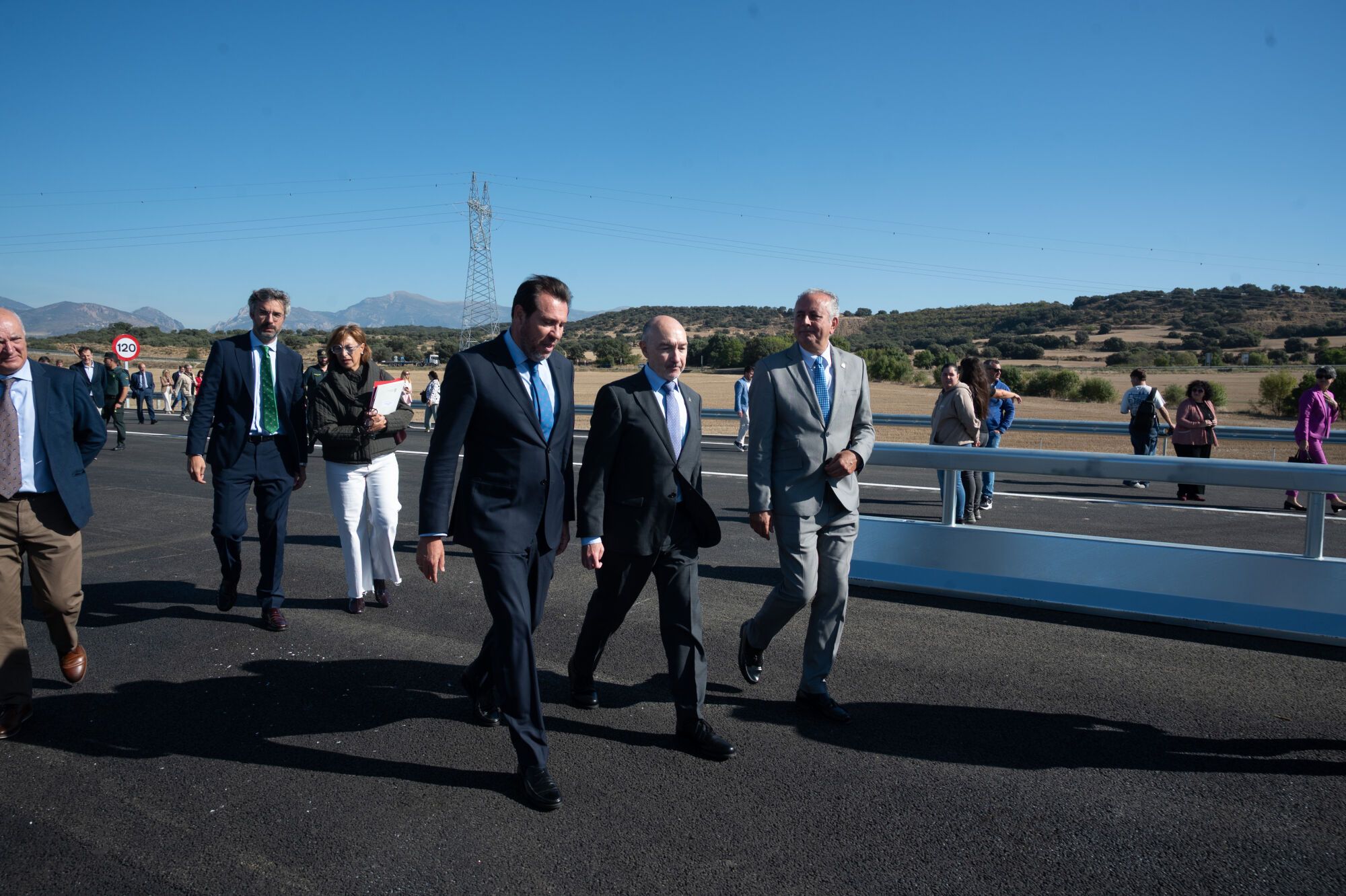 Inauguración del tramo de la A-22 entre Huesca y Siétamo