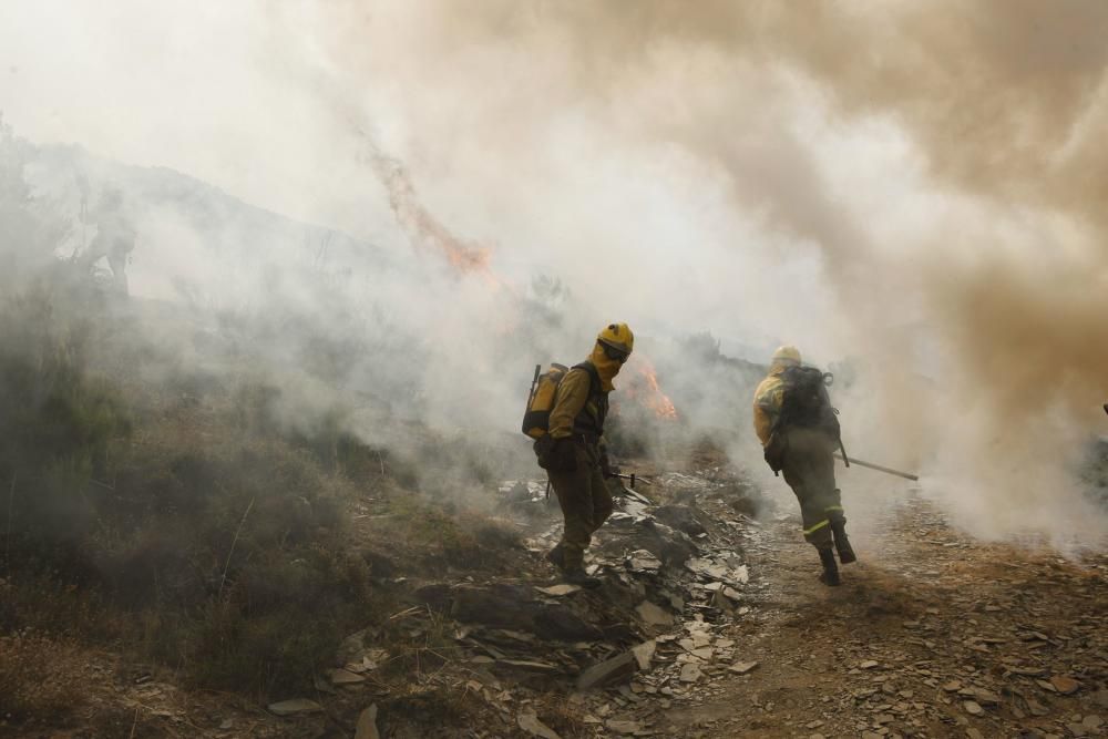 Incendio en los montes de León