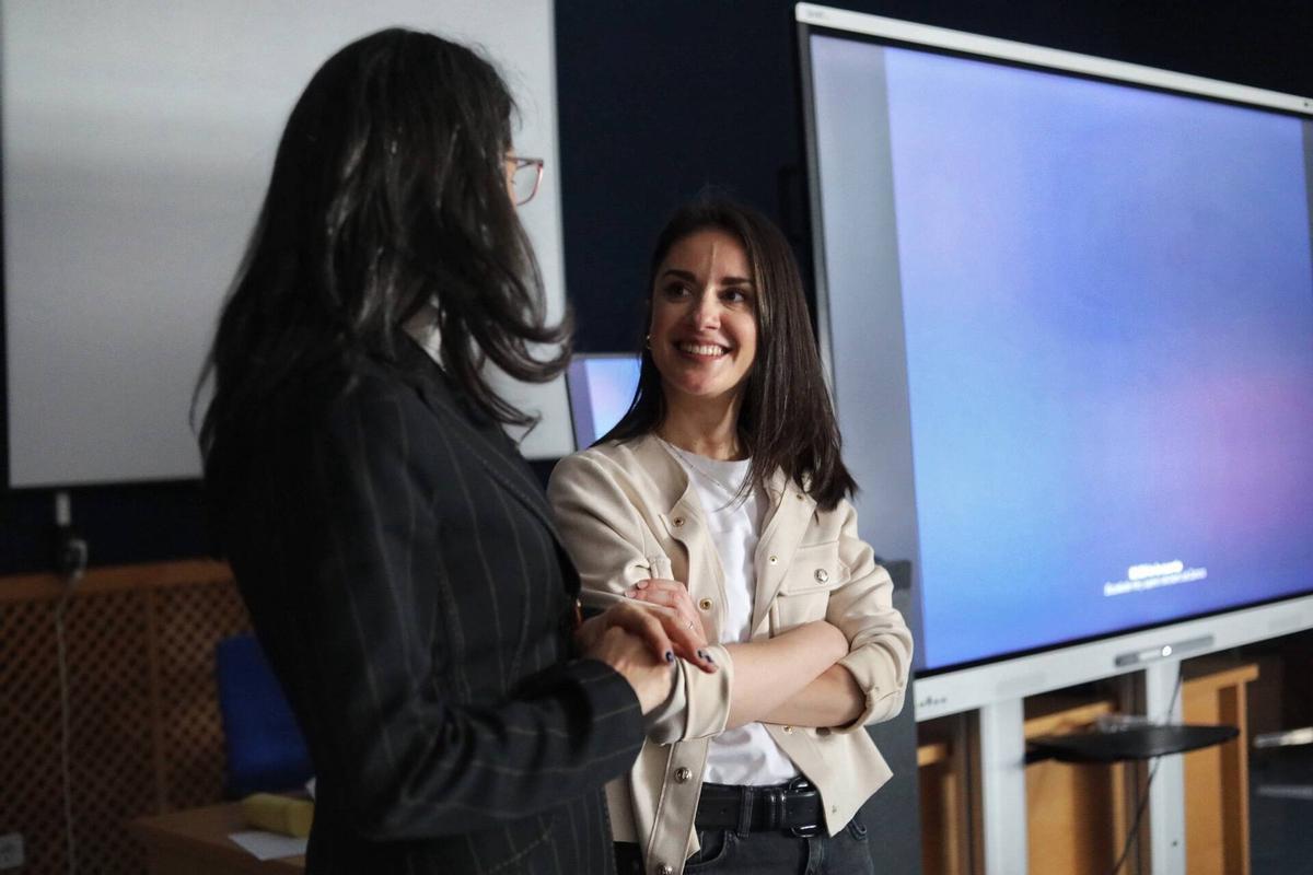 Zamora. La ex alumna de la Escuela de Arte Diana Rubio, interiorista, participa en el ciclo "Mi ex te lo cuenta".