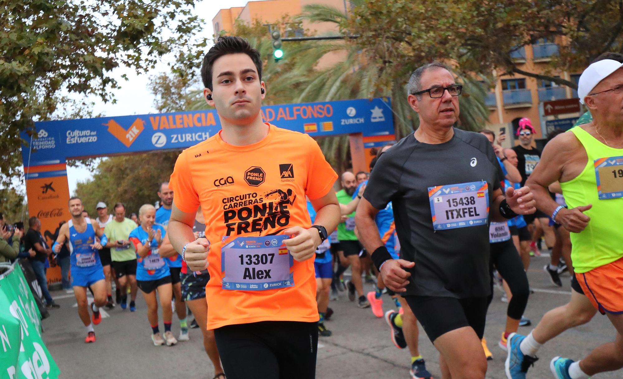 Media Maratón Valencia 2022: Salida y Meta | Busca tu foto