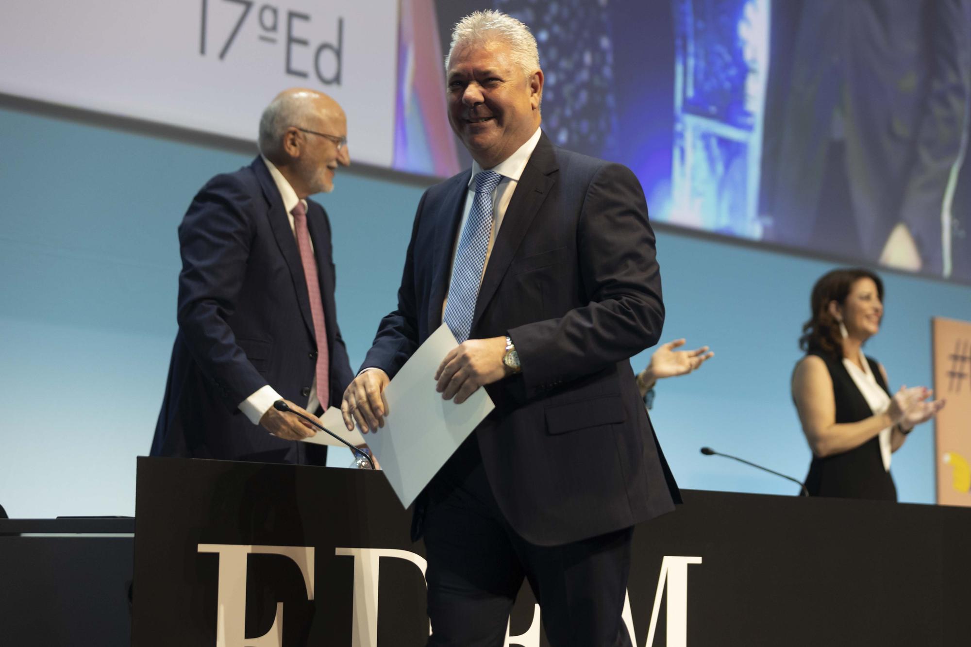 Graduación alumnos EDEM Escuela de Empresarios 2022 en València