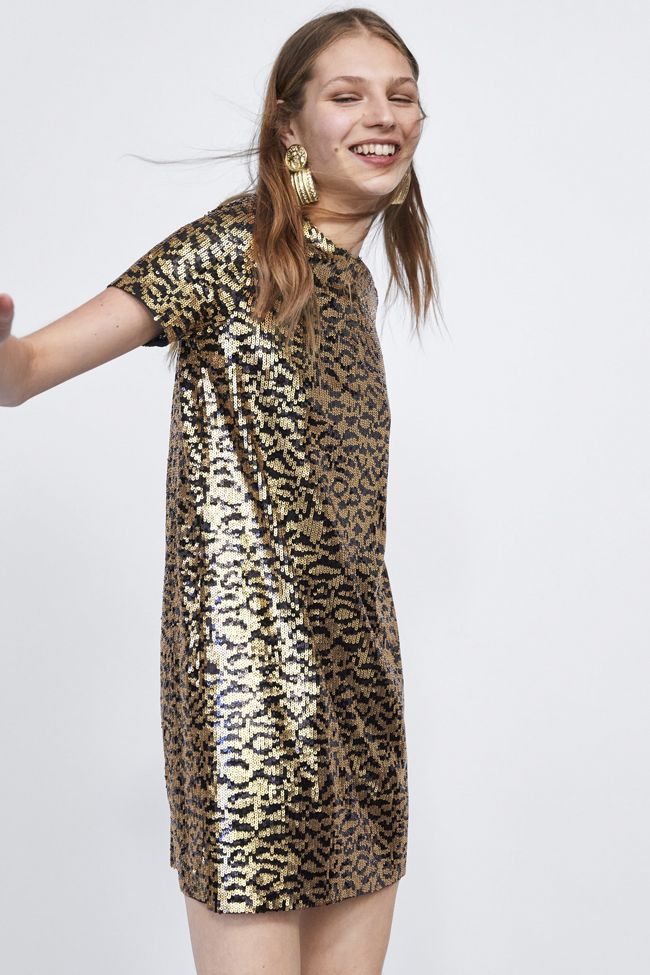 Las mejores prendas (y accesorios) 'animal print' para llevar esta Navidad  - Woman