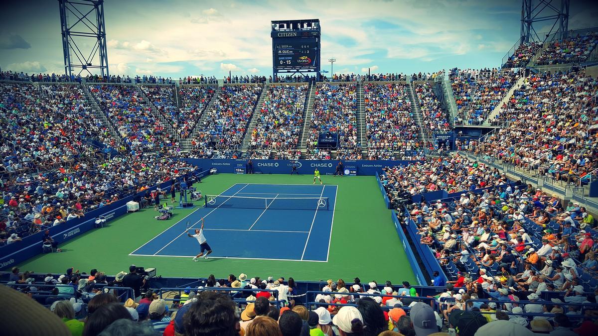 El tenis es uno de los deportes que puede provocar más estrés por calor a deportistas y espectadores.