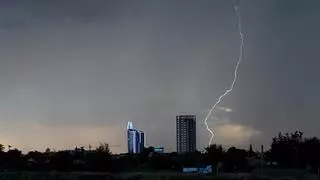 Una fuerte tromba de agua sorprende en diferentes zonas de Murcia