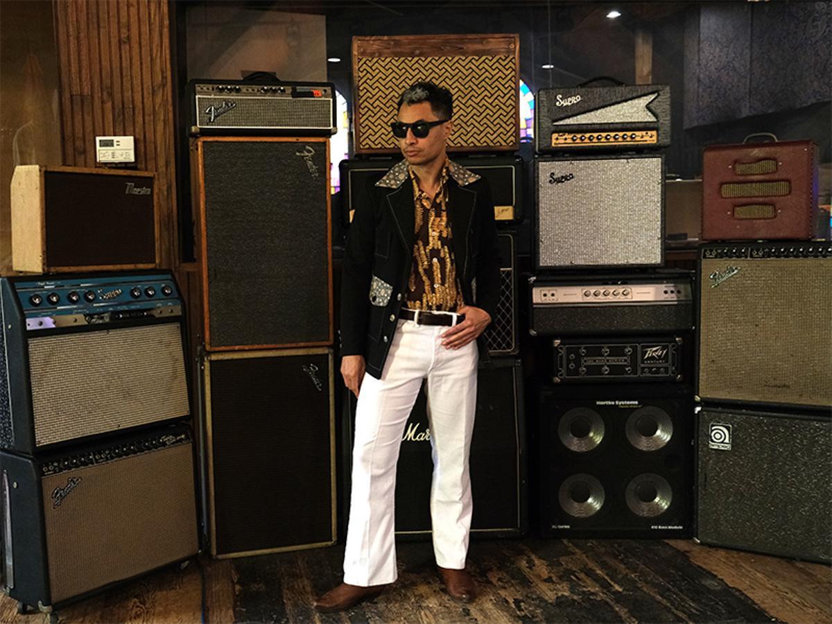 José James.