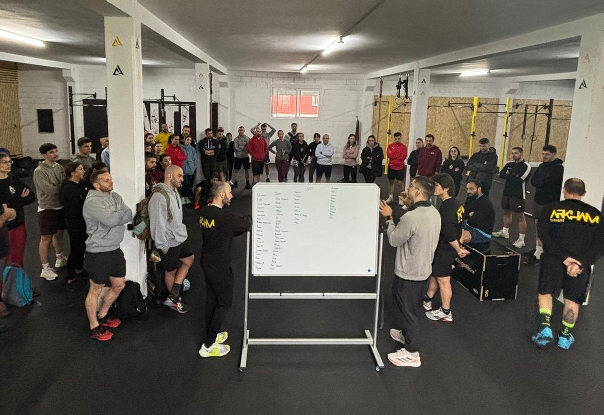 Practicantes de CrossFit, en el Arkham cacereño, donde se promueve la liga.