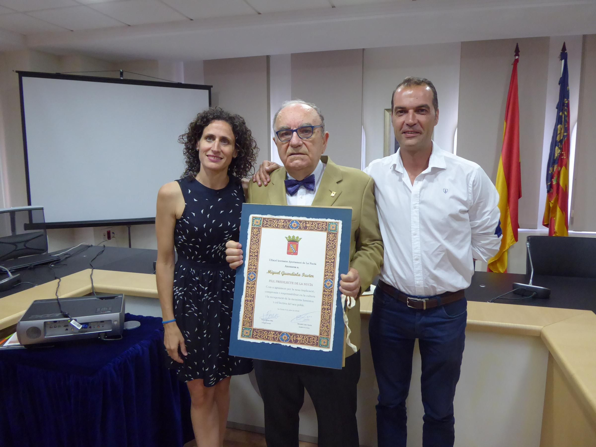 La Nucía da nombre a su Biblioteca Municipal en honor a Miquel Guardiola Fuster