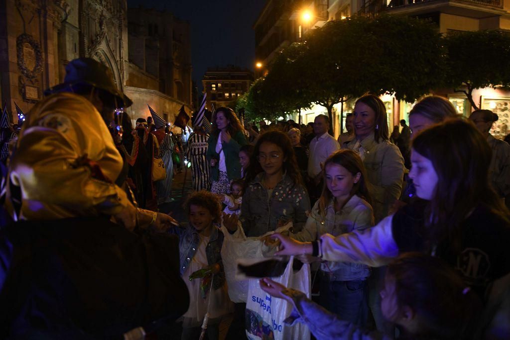 Las mejores imágenes del desfile de la llegada de la Sardina a Murcia