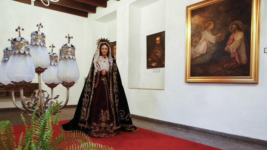 La Virgen de los Dolores, de Luján Pérez.