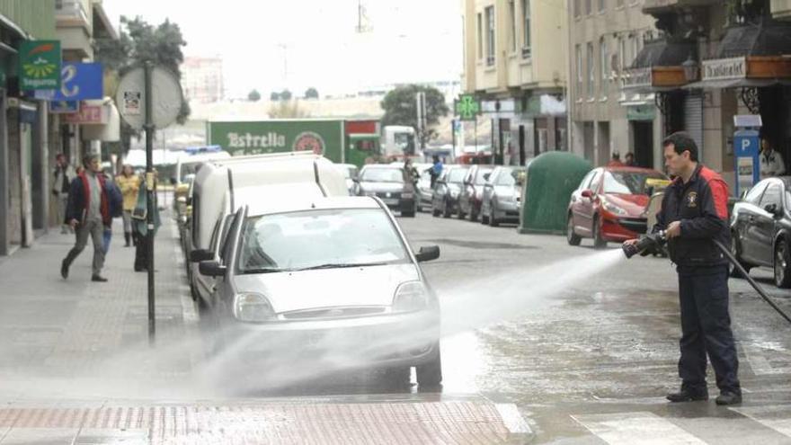 Calle Comandante Barja, que el viernes cambiará su nombre por el de Riazor.