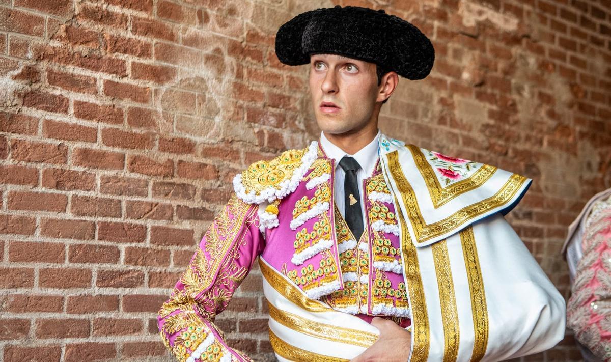 El torero valenciano Samuel Navalón antes de hacer el paseíllo esta temporada.