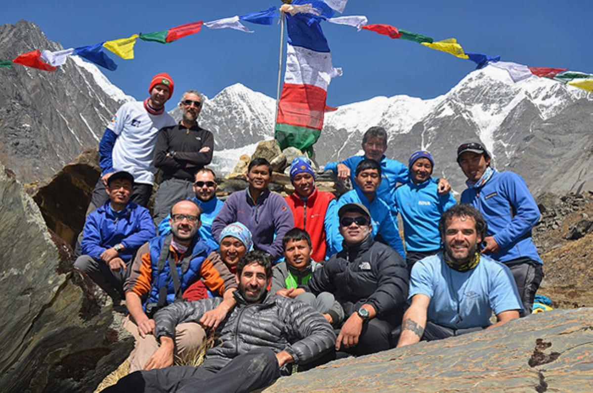 El muntanyenc espanyol Carlos Soria, que lidera l’expedició BBVA-Annapurna 2012, finalment no pujarà al cim de l’Annapurna, a causa de les males condicions meteorològiques i del perill d’allaus a l’Himàlaia.