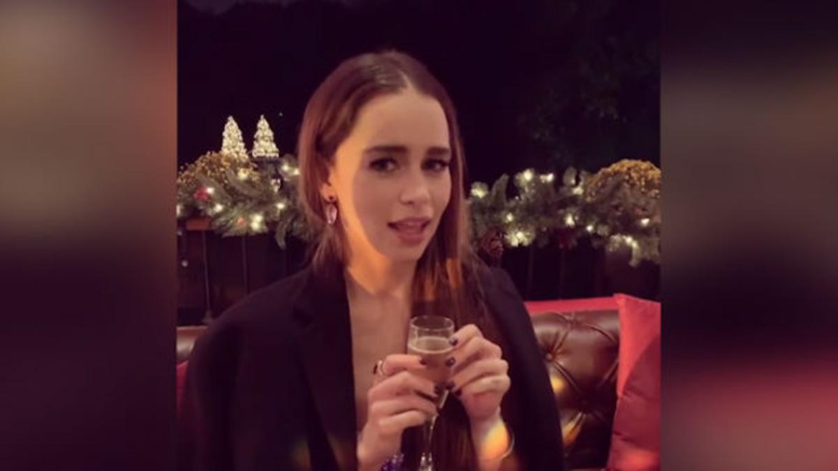 Emilia Clarke, preparada para la Navidad