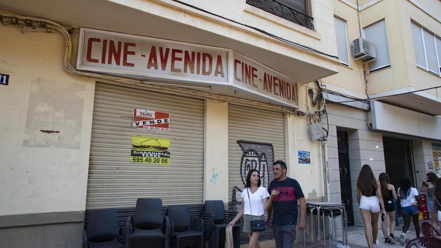 Venden el histórico cine Avenida de Xàtiva por un total de 900.000 euros