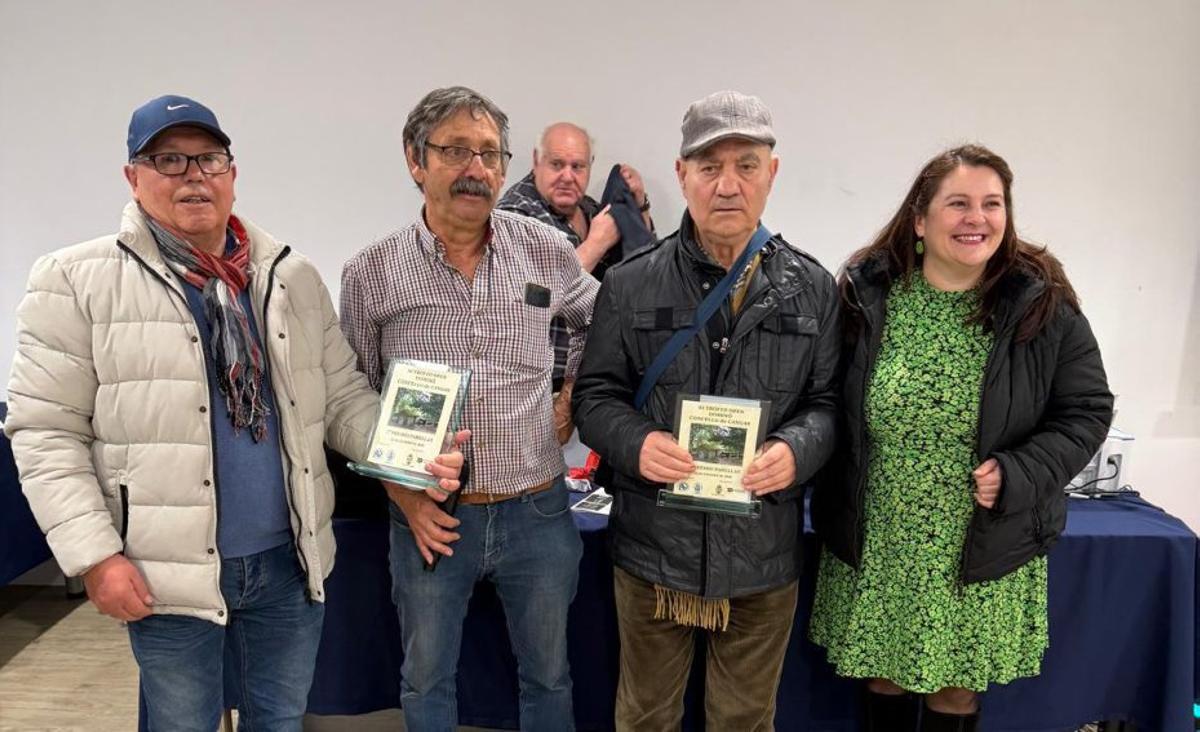 El equipo de dominó de Forcarei triunfa en el Open de Cangas