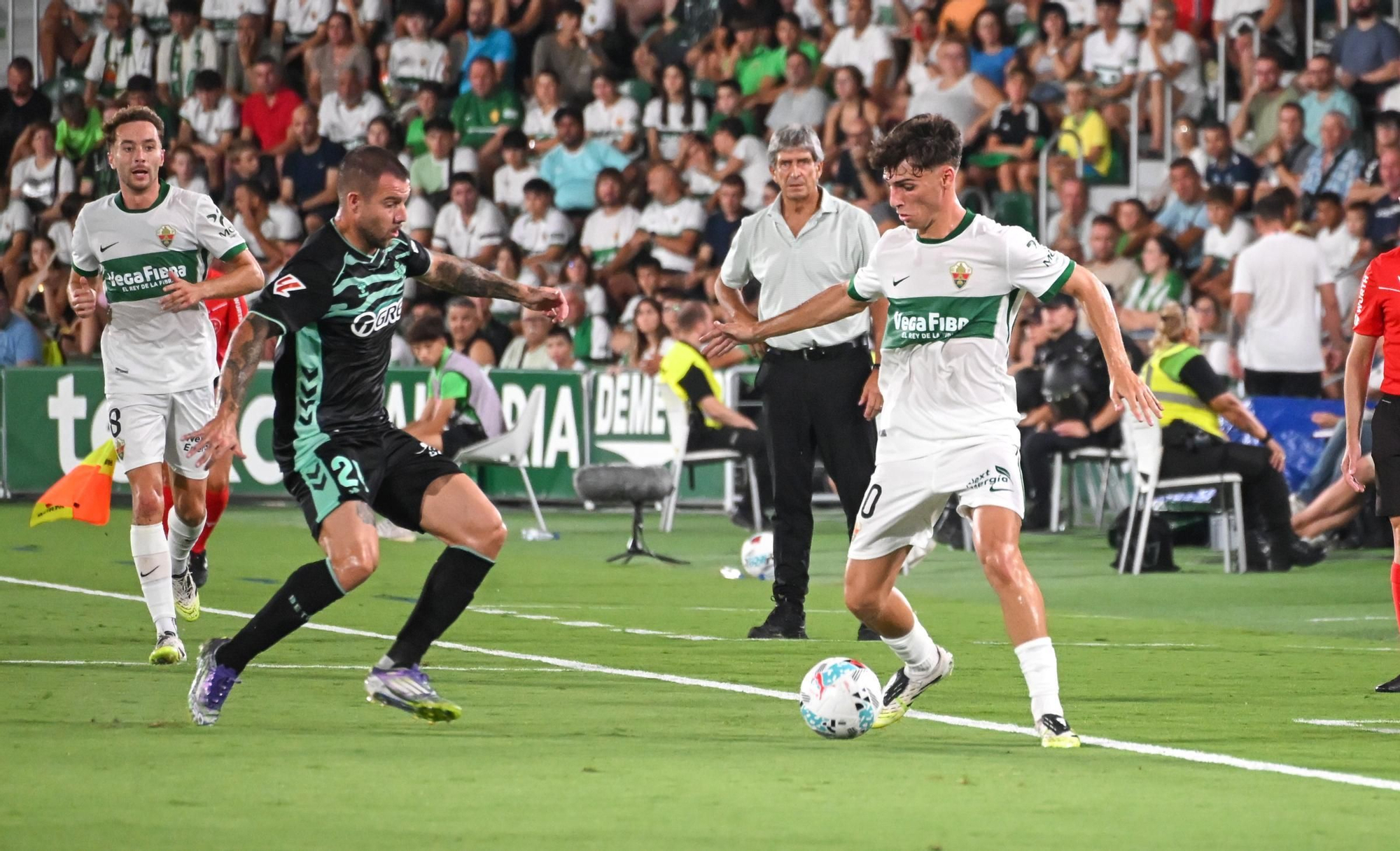 El Elche vuelve a Primera División con un empate frente al Betis (1-1)