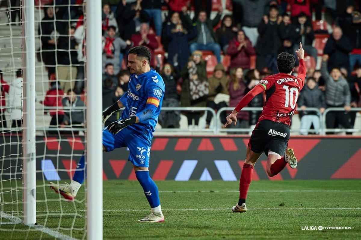 Fotos del CD Mirandés - Málaga CF de la jornada 24 de LaLiga Hypermotion
