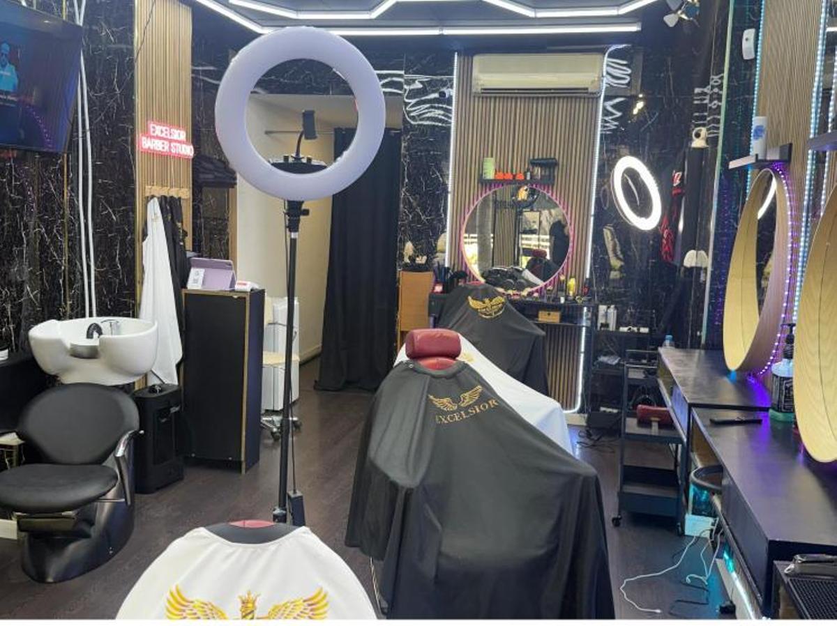 Imagen de la barbería por dentro
