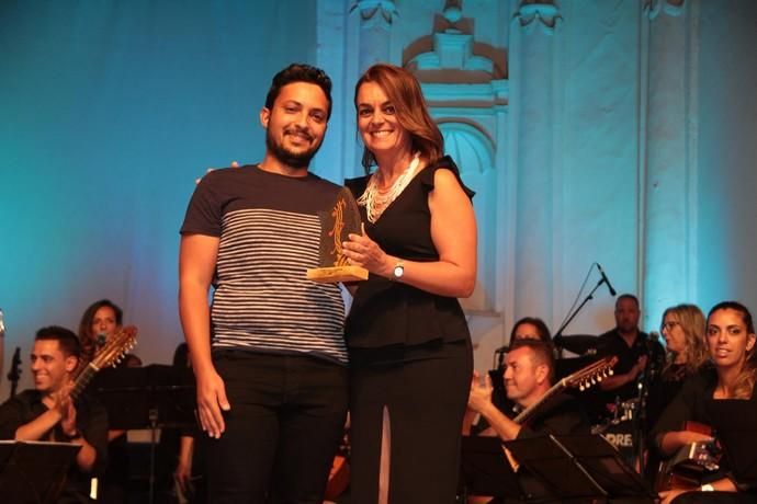 Calicanto en el Convento Santo Domingo de la Villa de Teguise con Voces Solidarias