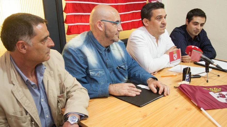 Desde la izquierda, Herrero, Navarrete, Mulet y Salgado, en la sede de Ahora Decide