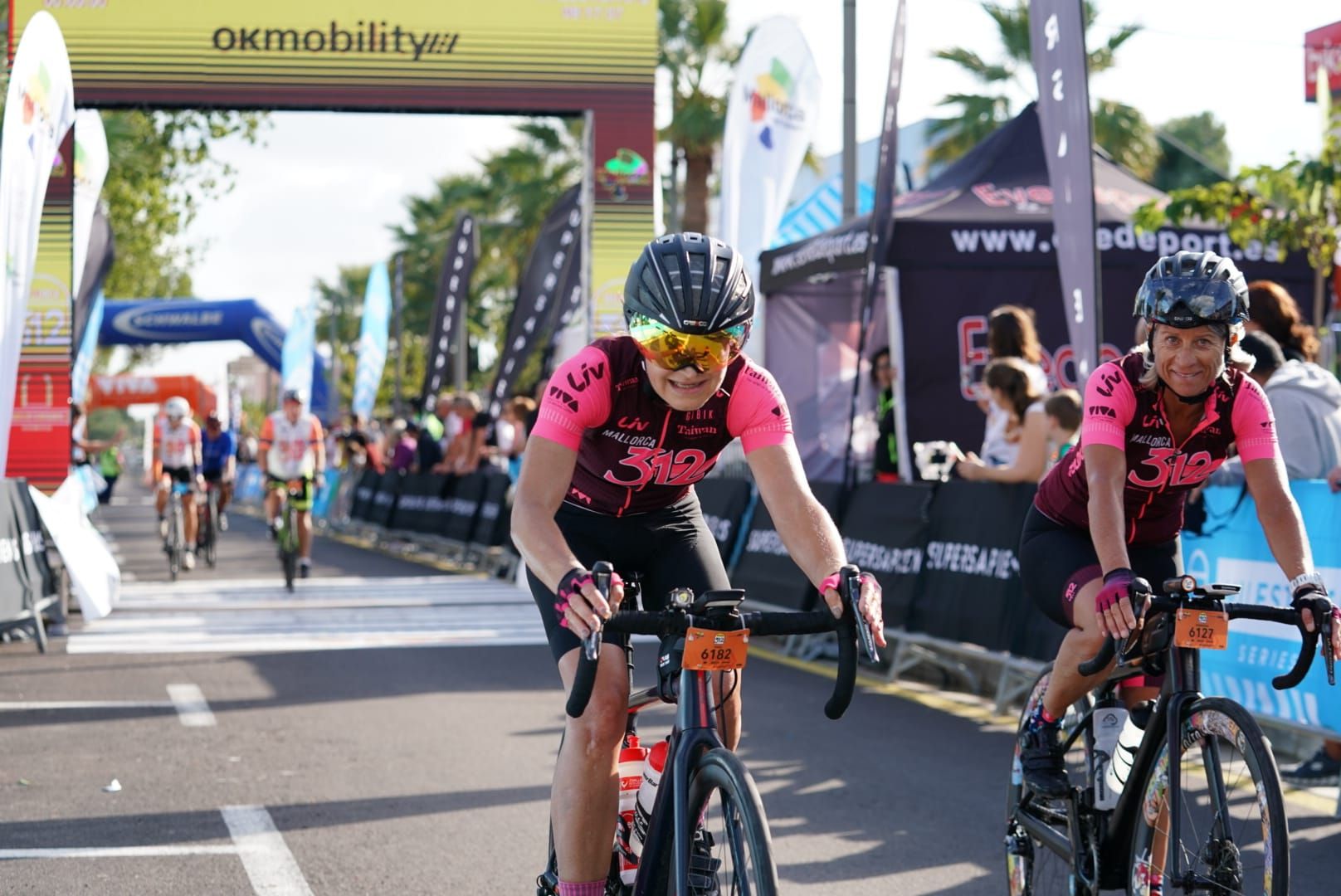 Unos 4500 ciclistas recorren la isla en la Mallorca 312