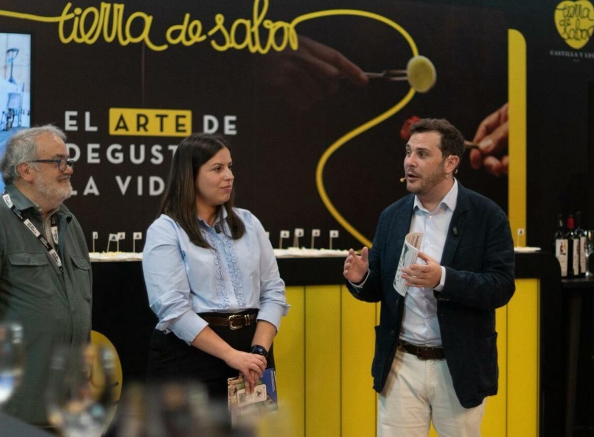 El vicepresidente de la Diputación de Zamora, Víctor López de la Parte, presenta Fromago en Madrid