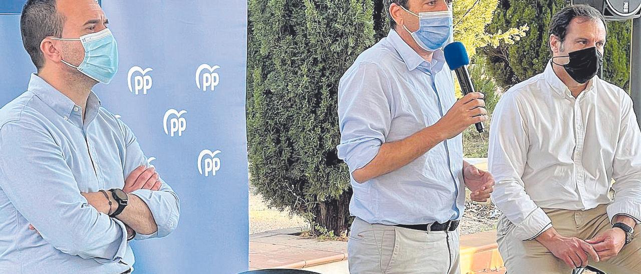 El candidato ‘sorpresa’ del PP desnuda el cierre de filas de la dirección con Mazón