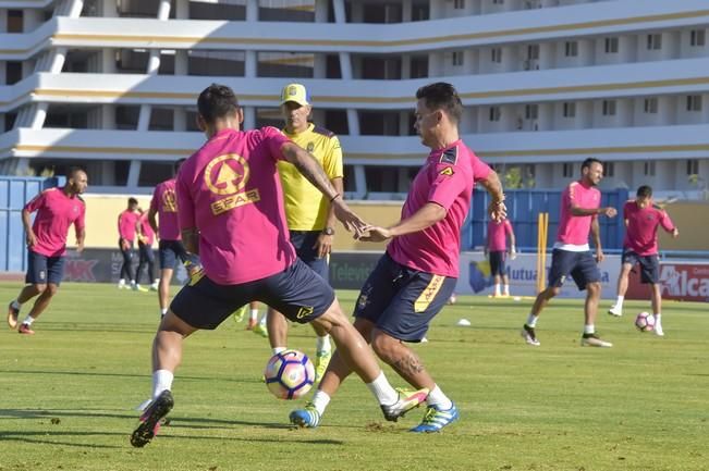 Entrenamiento de la UD Las Palmas en Maspalomas