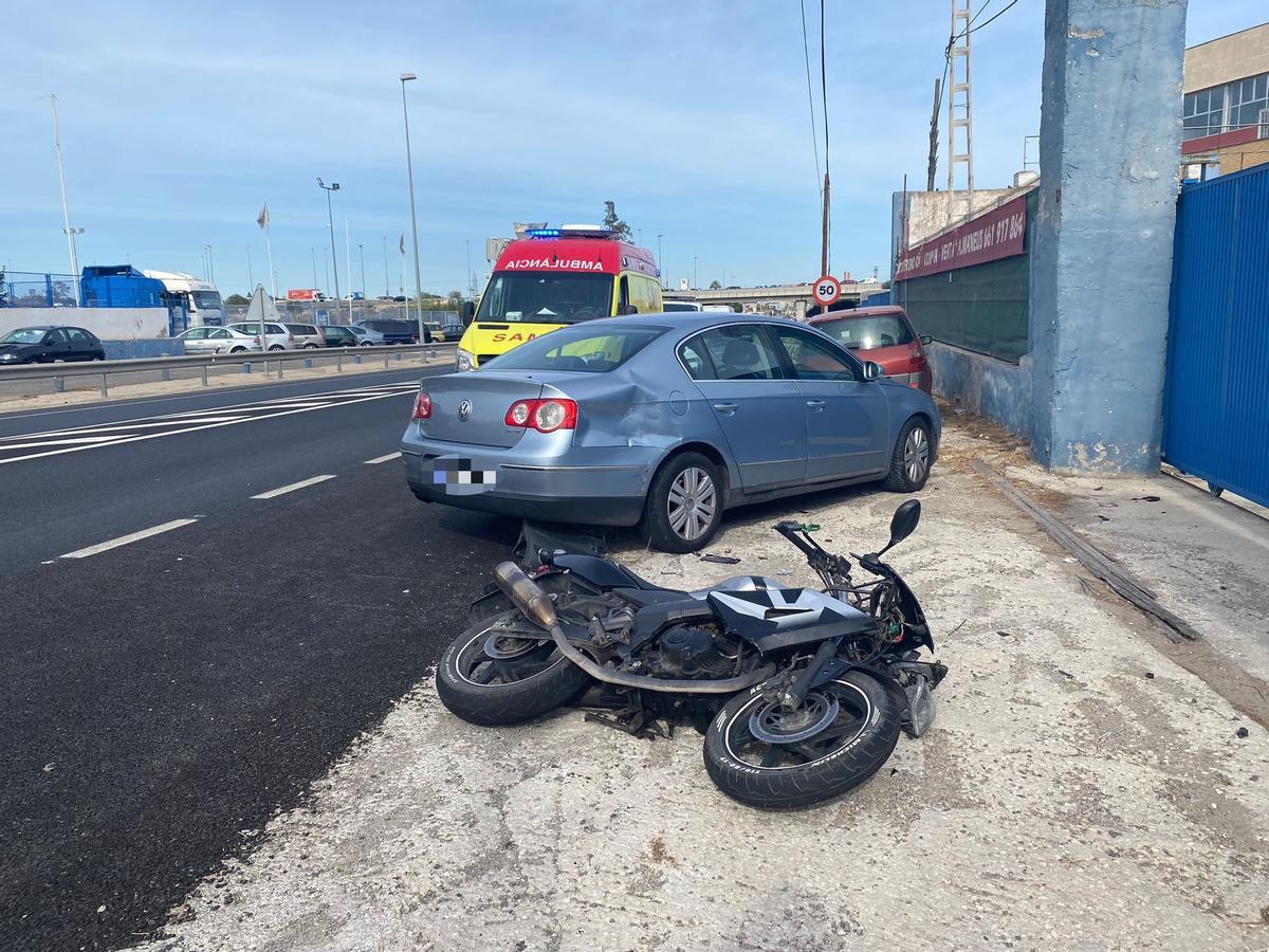 Accidente ocurrido en la carretera de Ocaña en Alicante.