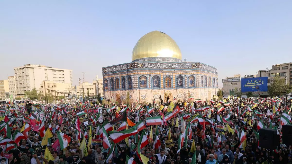 Teherán acoge una concentración multitudinaria contra Israel