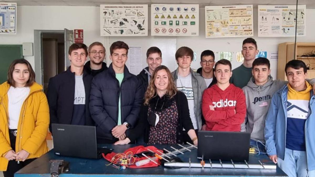 Un concurso con satélites de alumnos de Caldas  | FDV